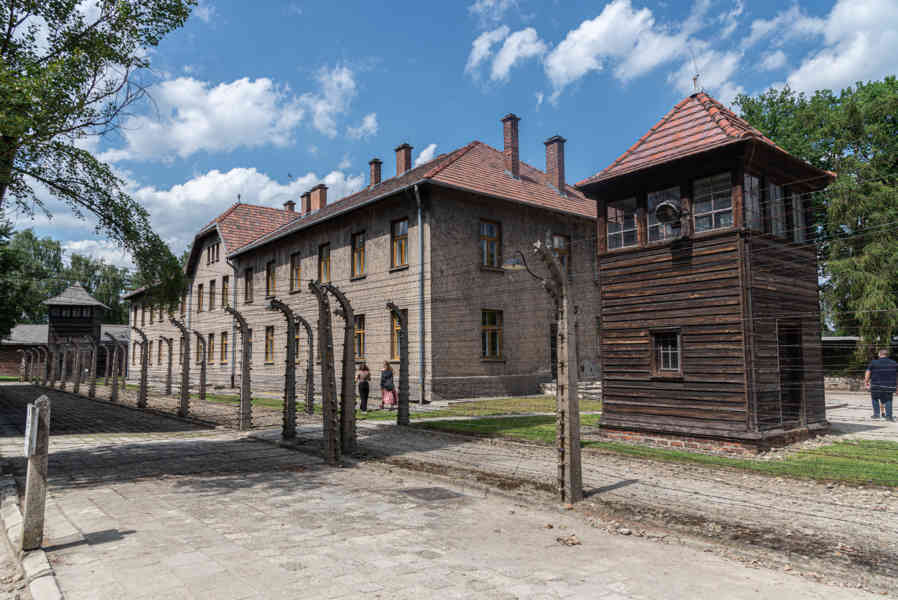 Polonia 007 - Auschwitz I.jpg